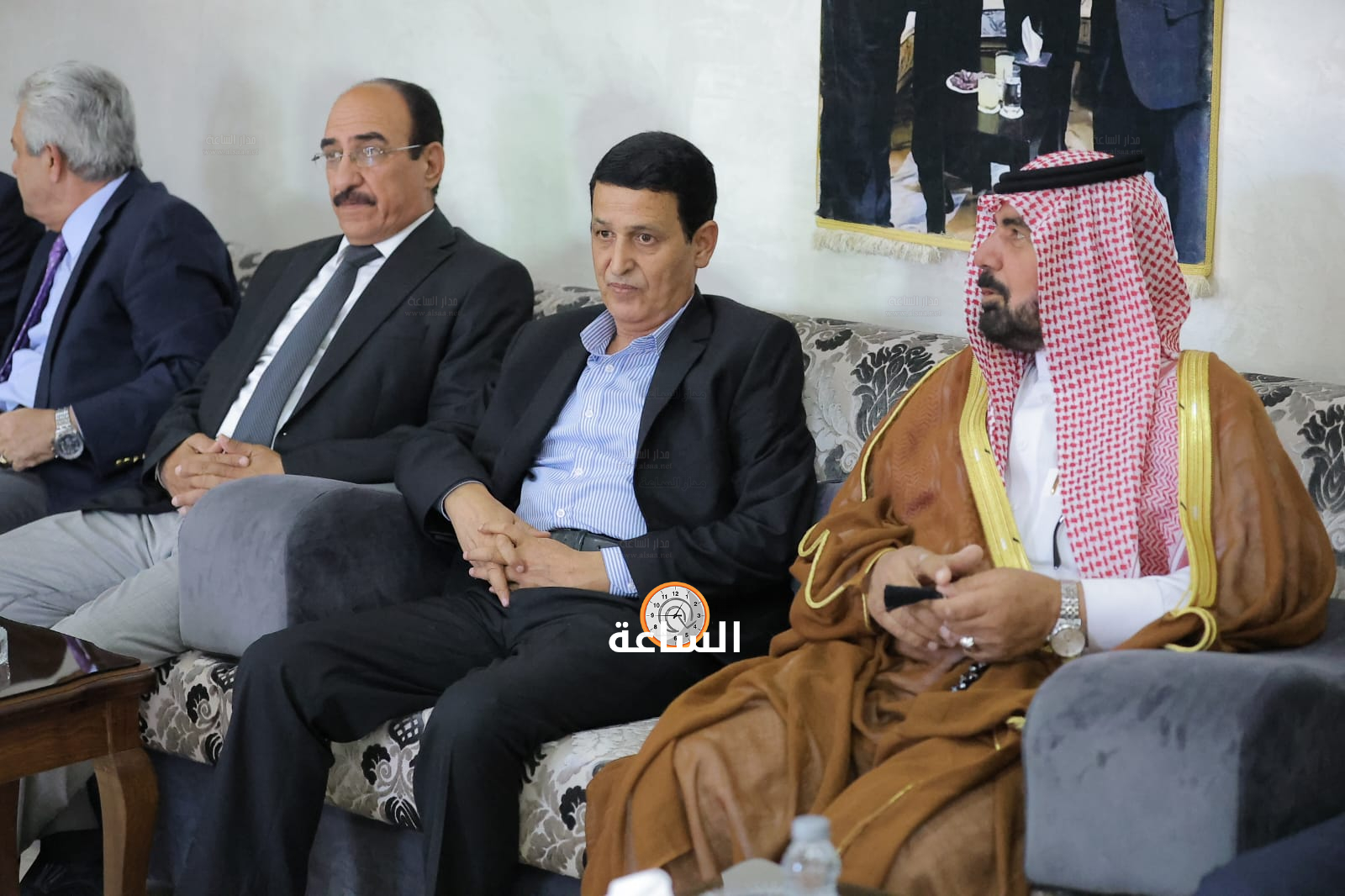 Madar Al-Saa Images 0.9756424237582497