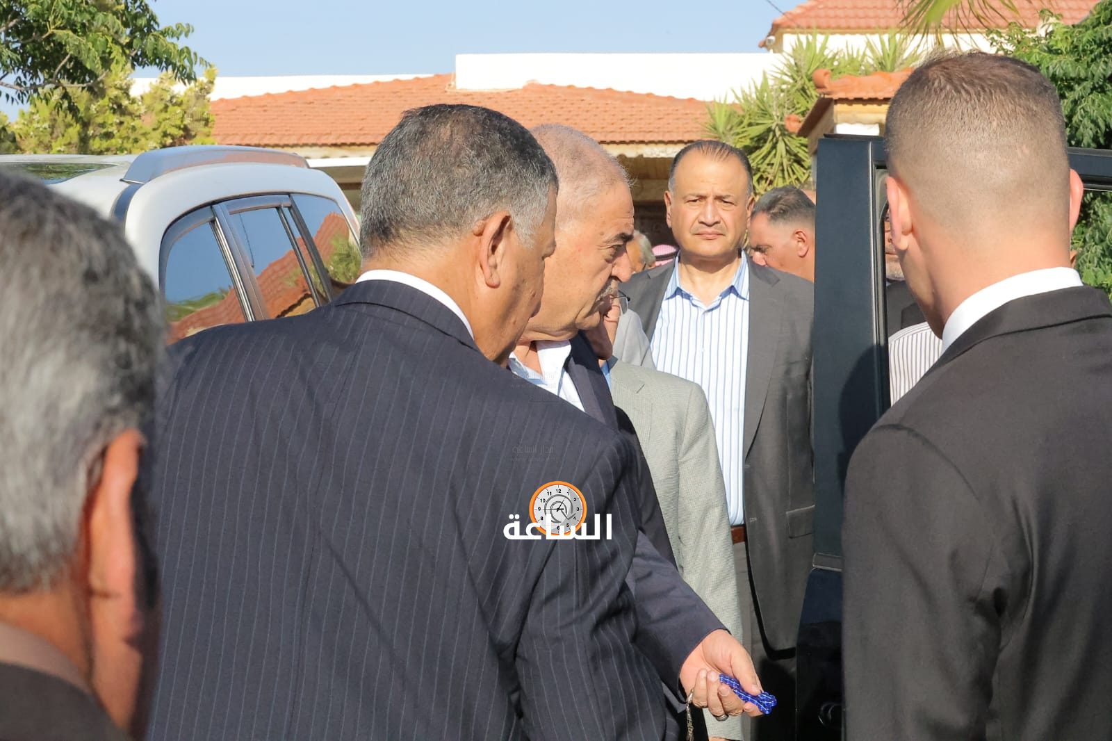 Madar Al-Saa Images 0.5810558971722368