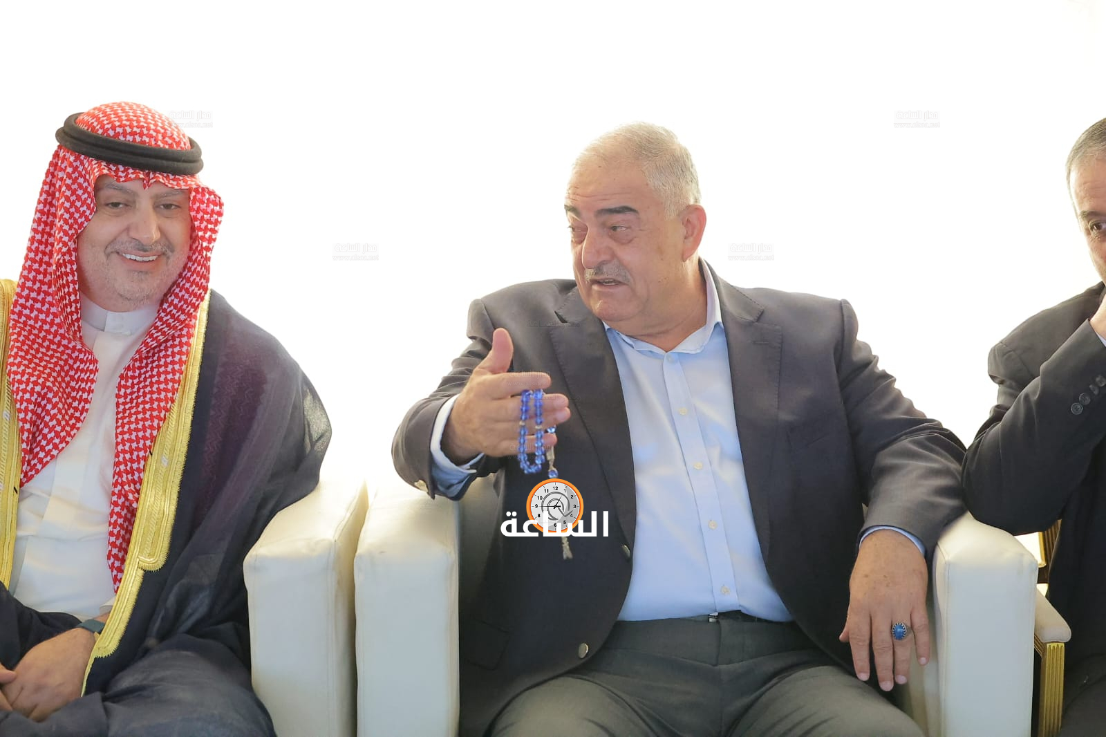 Madar Al-Saa Images 0.44743652679606993