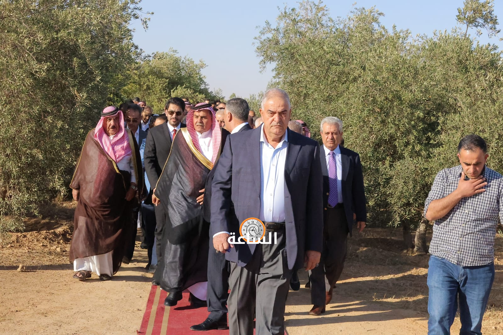 Madar Al-Saa Images 0.9379026537429324
