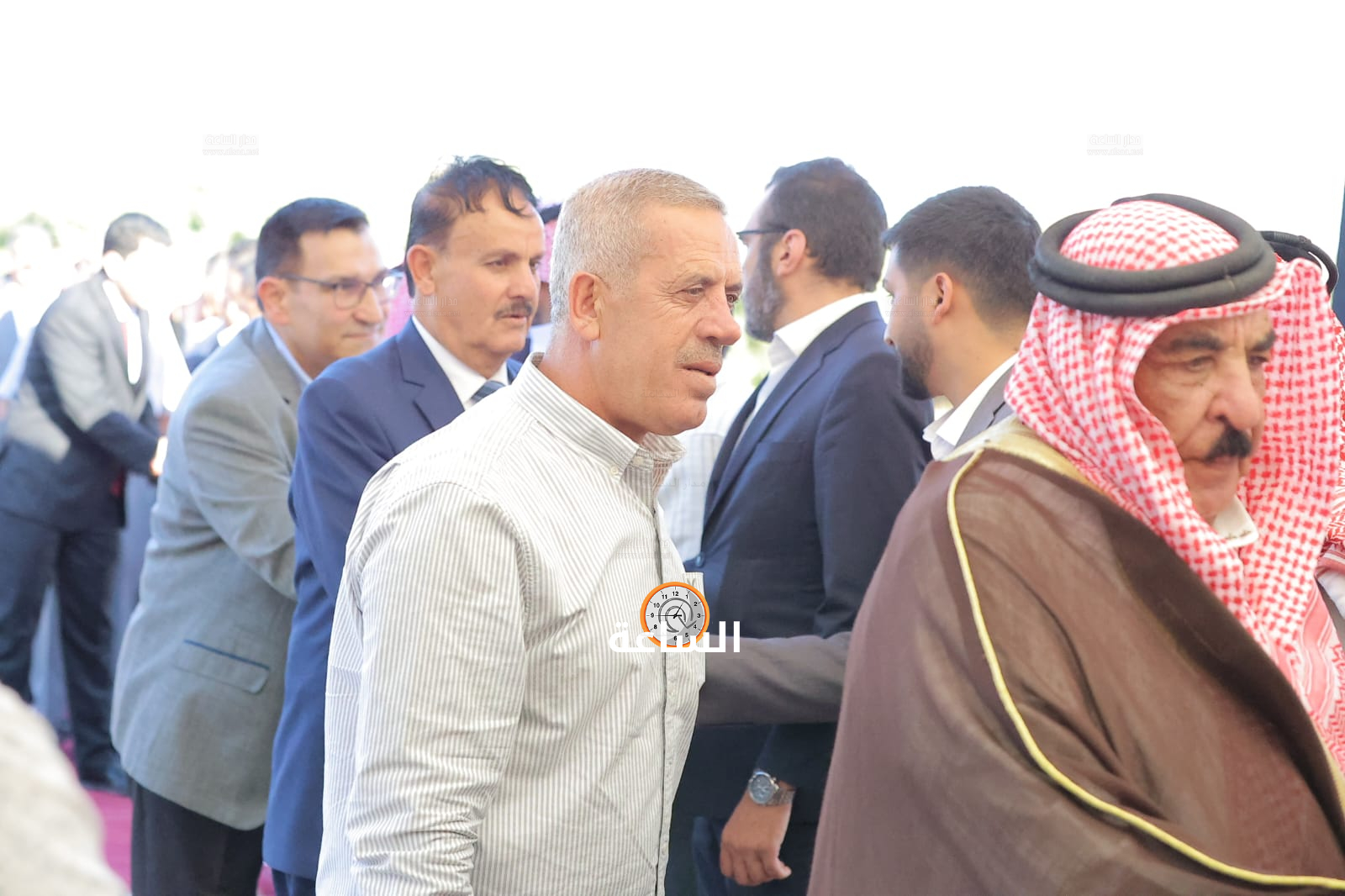 Madar Al-Saa Images 0.4999100968724992