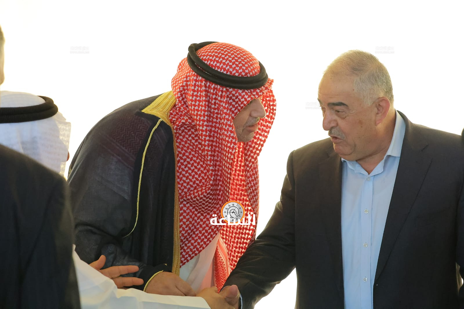 Madar Al-Saa Images 0.006672675836915998
