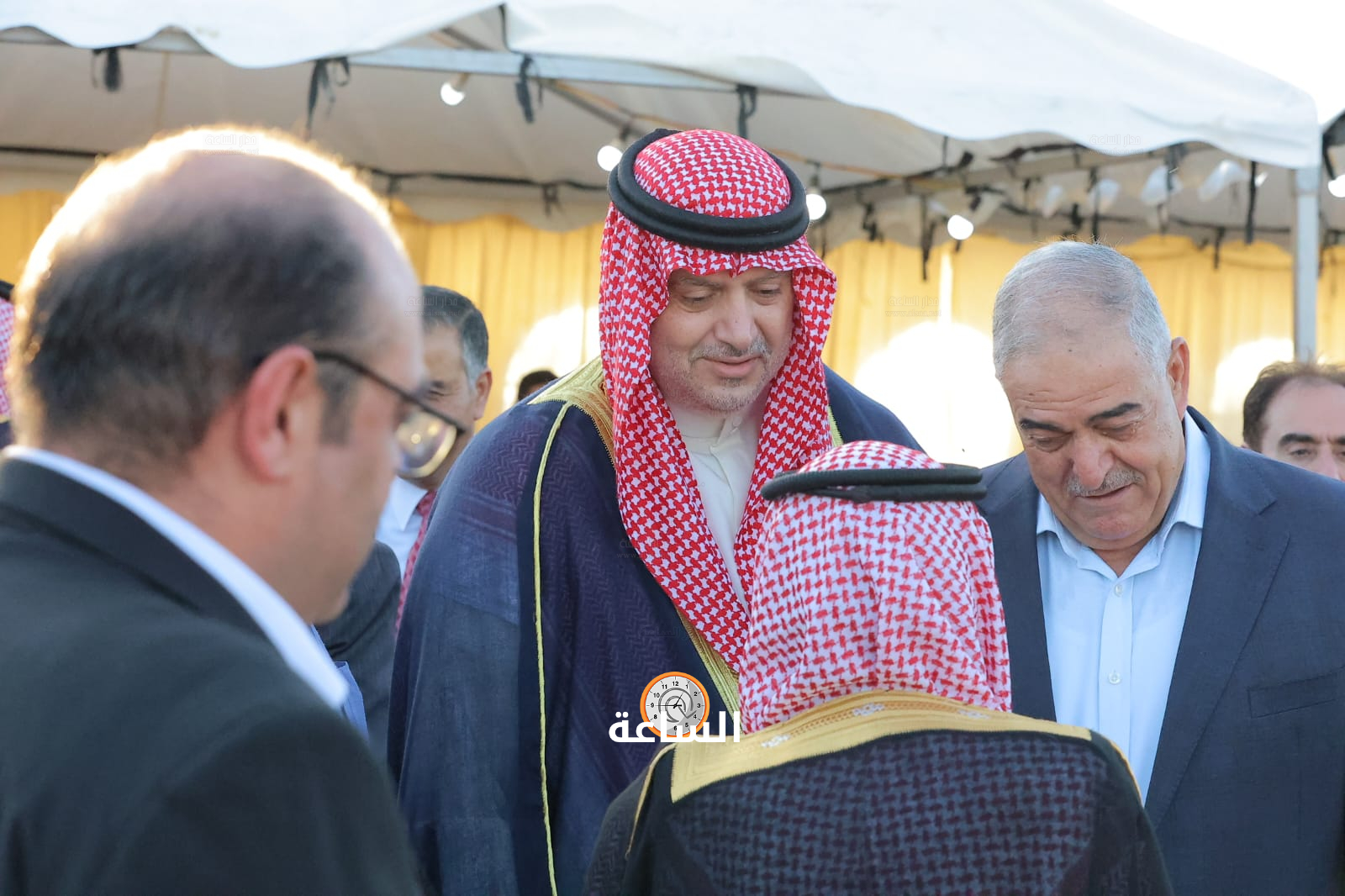 Madar Al-Saa Images 0.6387375818518007