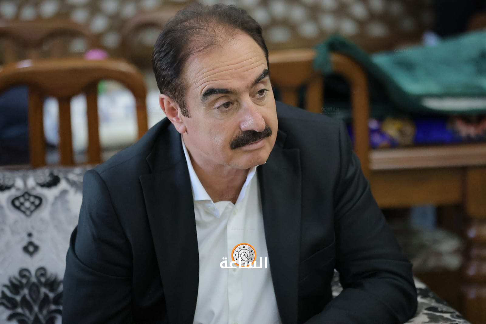 Madar Al-Saa Images 0.8982521070851187