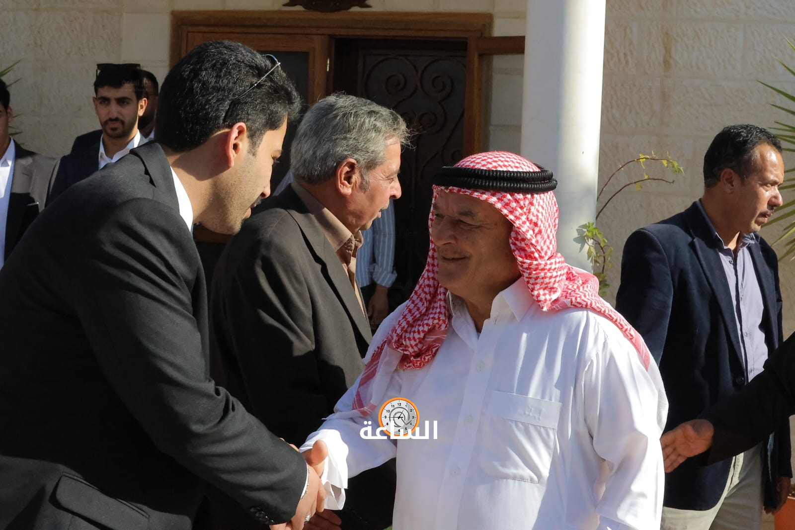 Madar Al-Saa Images 0.9857067874865203
