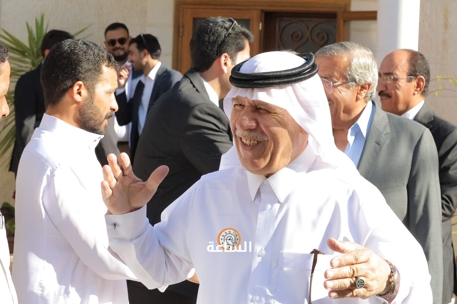 Madar Al-Saa Images 0.4868356389811731