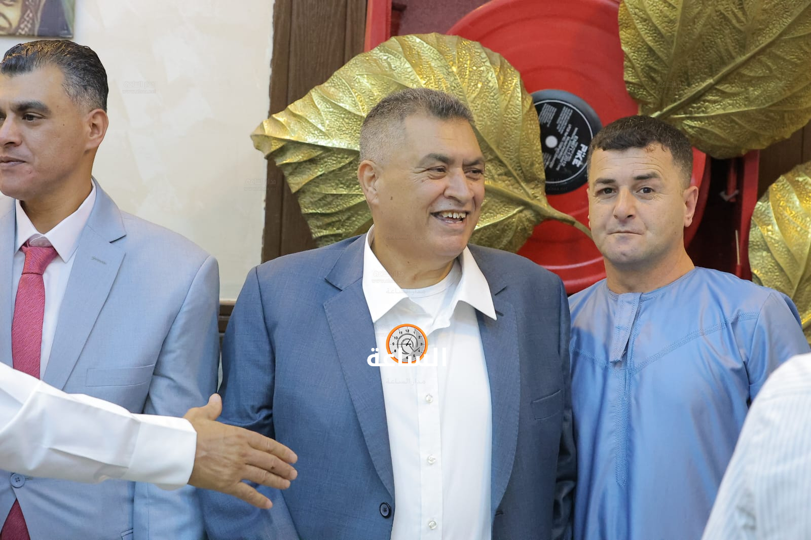 Madar Al-Saa Images 0.4816832508435792