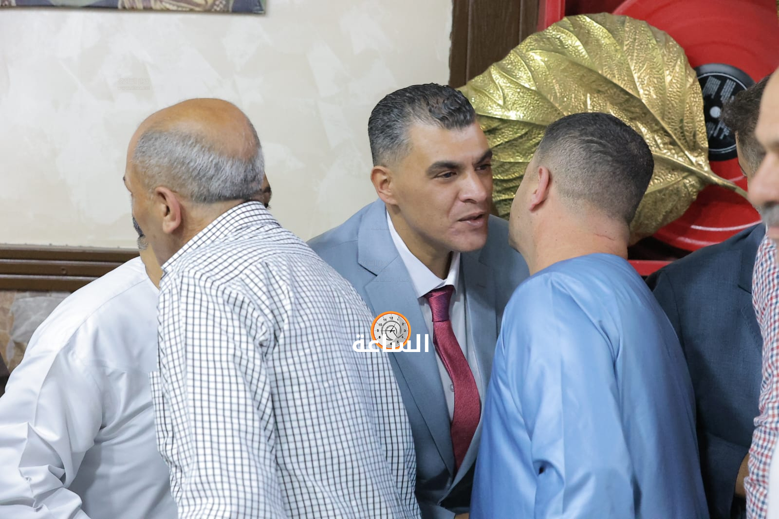 Madar Al-Saa Images 0.7684913513864553