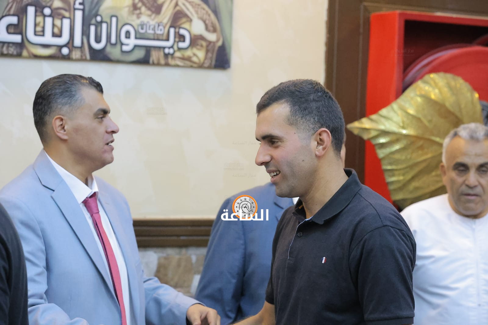 Madar Al-Saa Images 0.7692401799087246