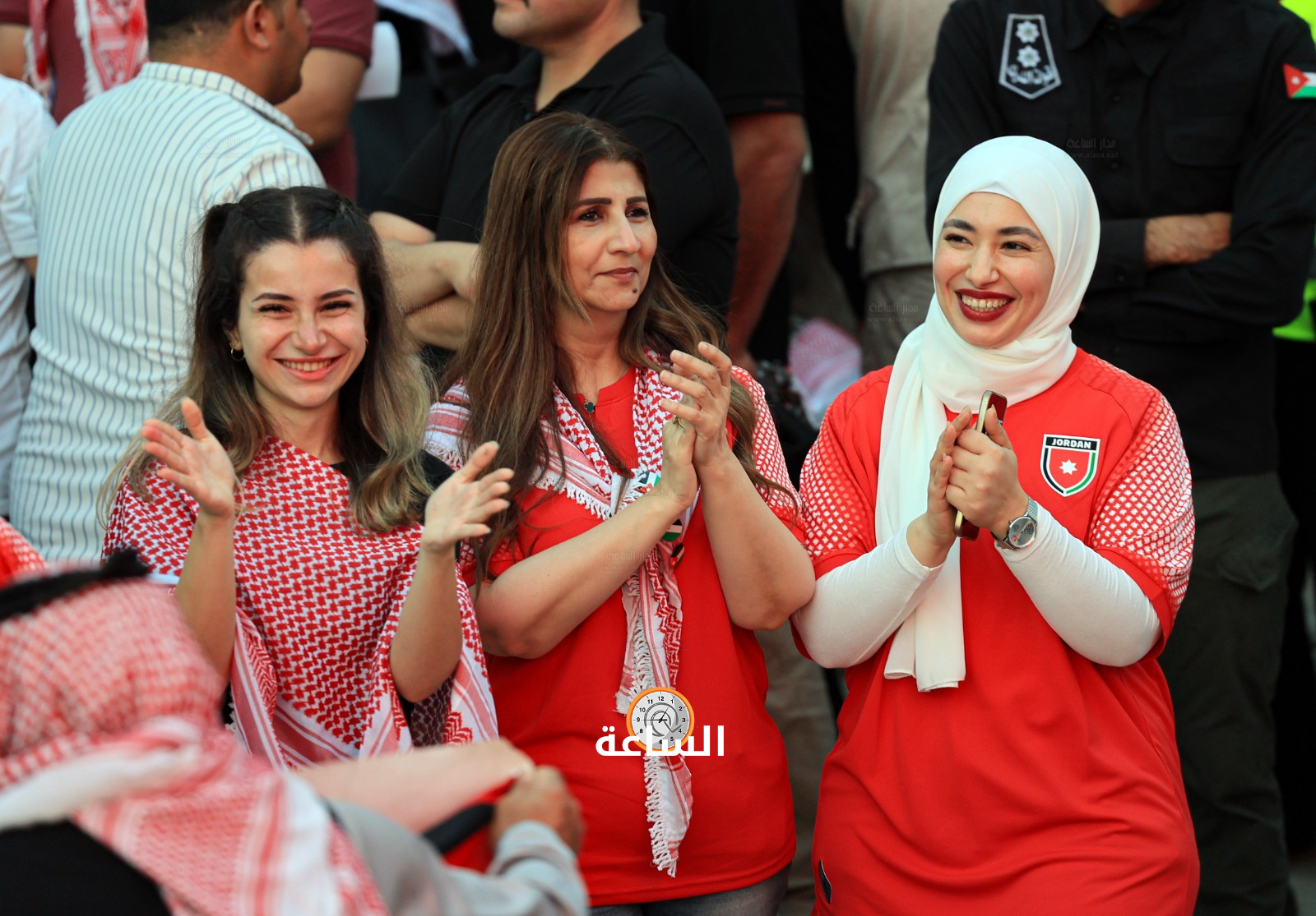 Madar Al-Saa Images 0.695304876625123