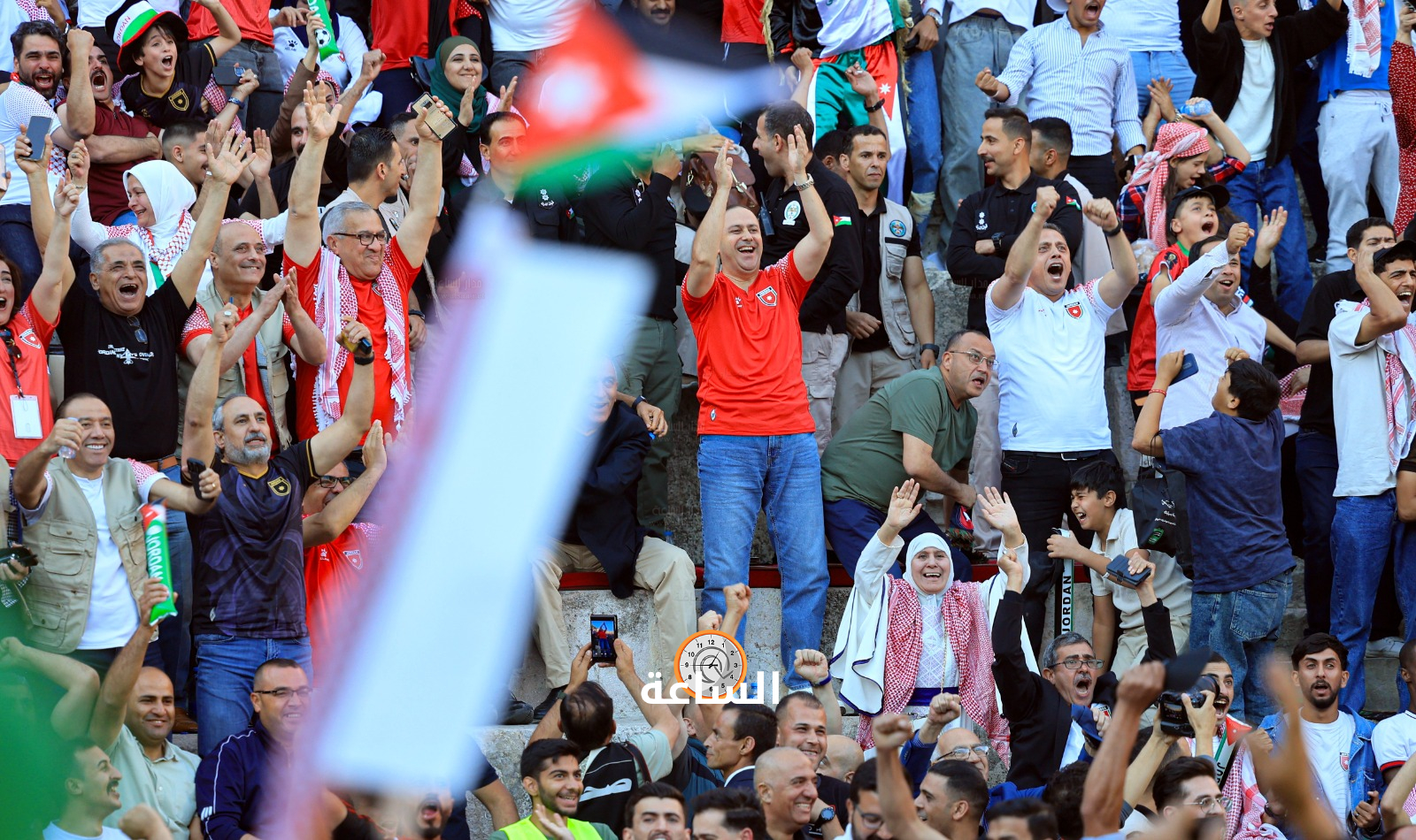 Madar Al-Saa Images 0.24523627910020274