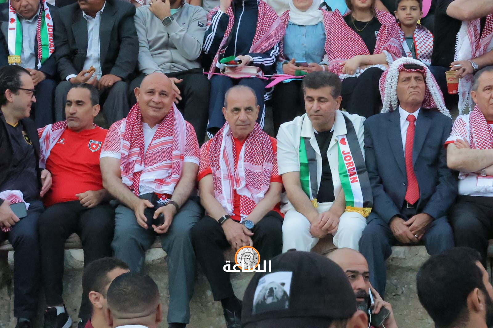 Madar Al-Saa Images 0.40427358311114703