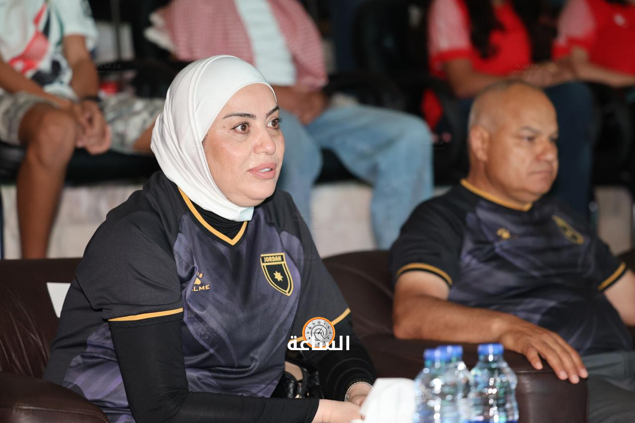 Madar Al-Saa Images 0.6998232442268717