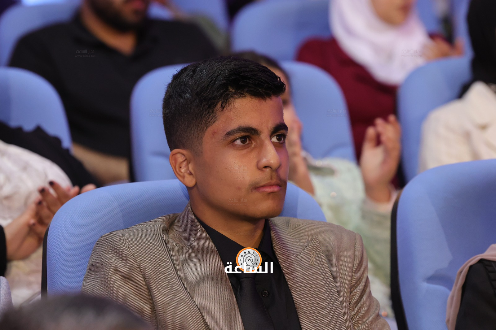Madar Al-Saa Images 0.016538856732106866
