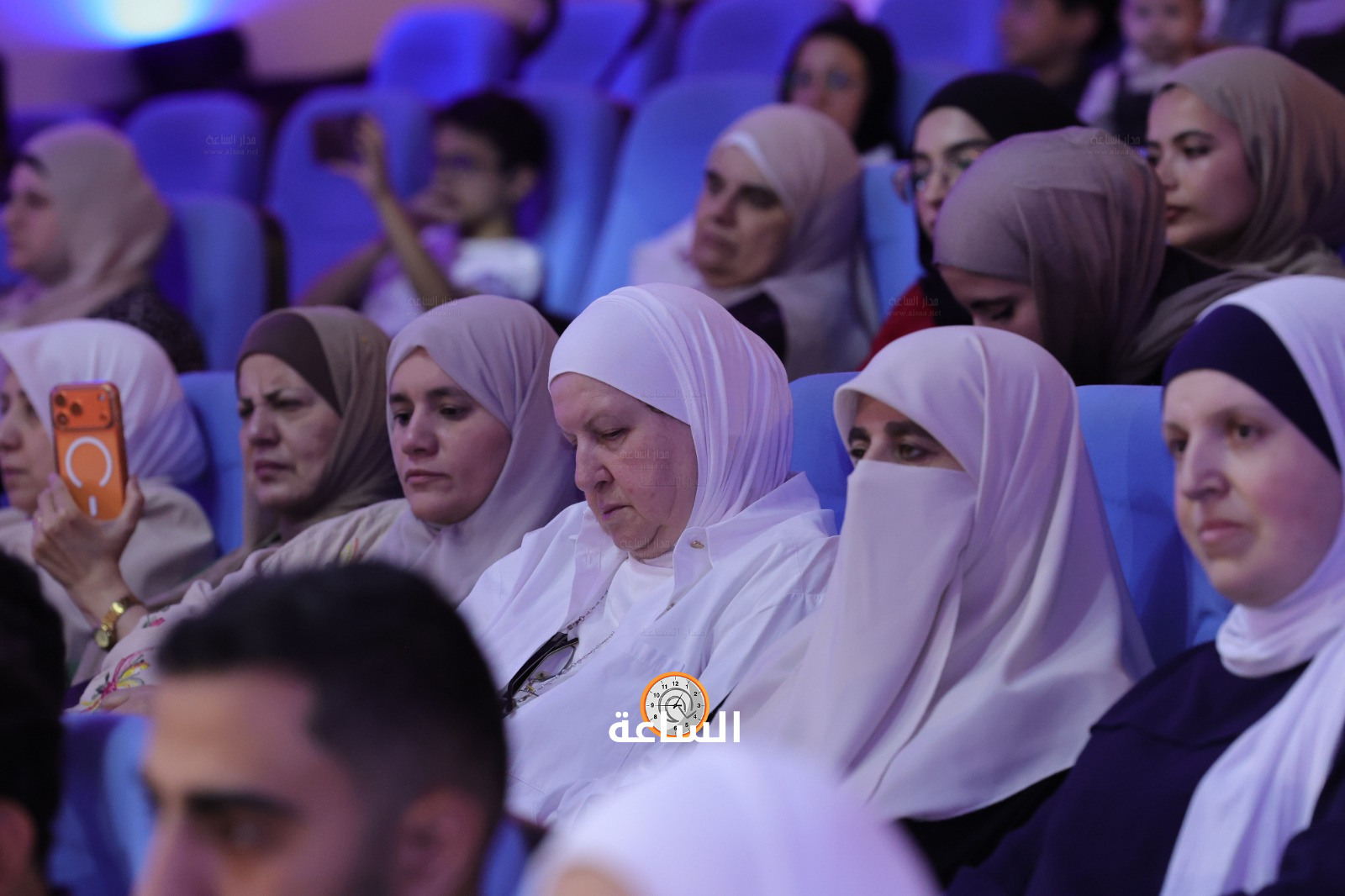 Madar Al-Saa Images 0.8412422537059081