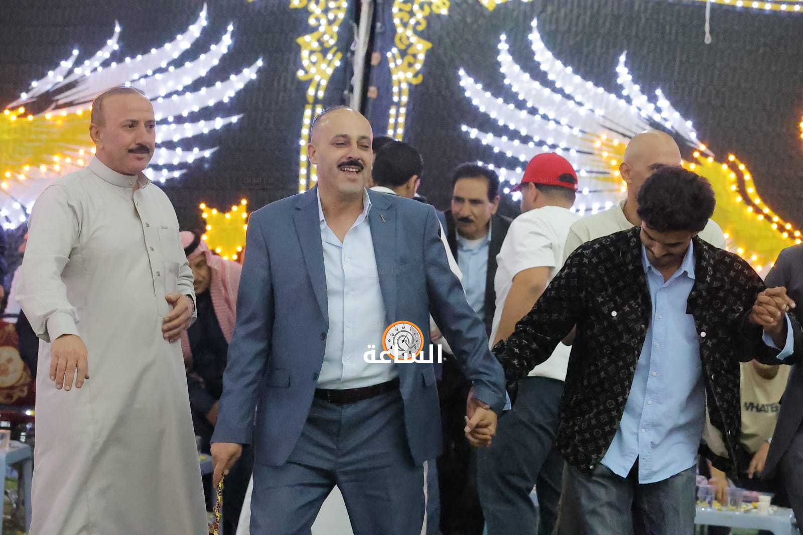 Madar Al-Saa Images 0.014523561081000724