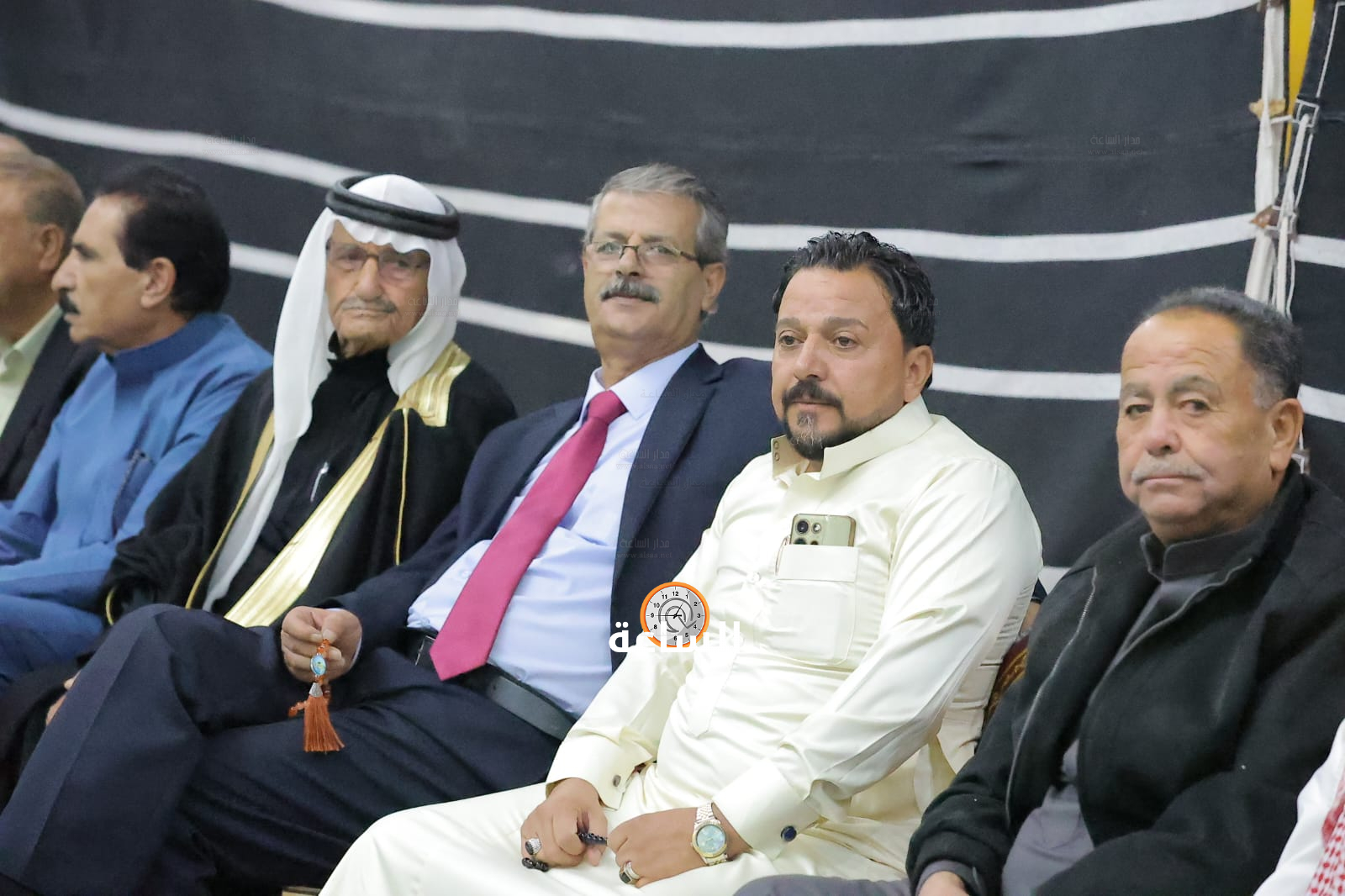 Madar Al-Saa Images 0.2809713530794762