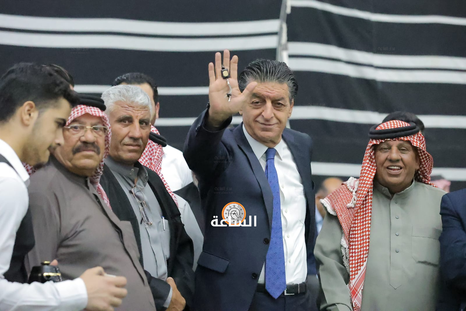 Madar Al-Saa Images 0.38862921304468356