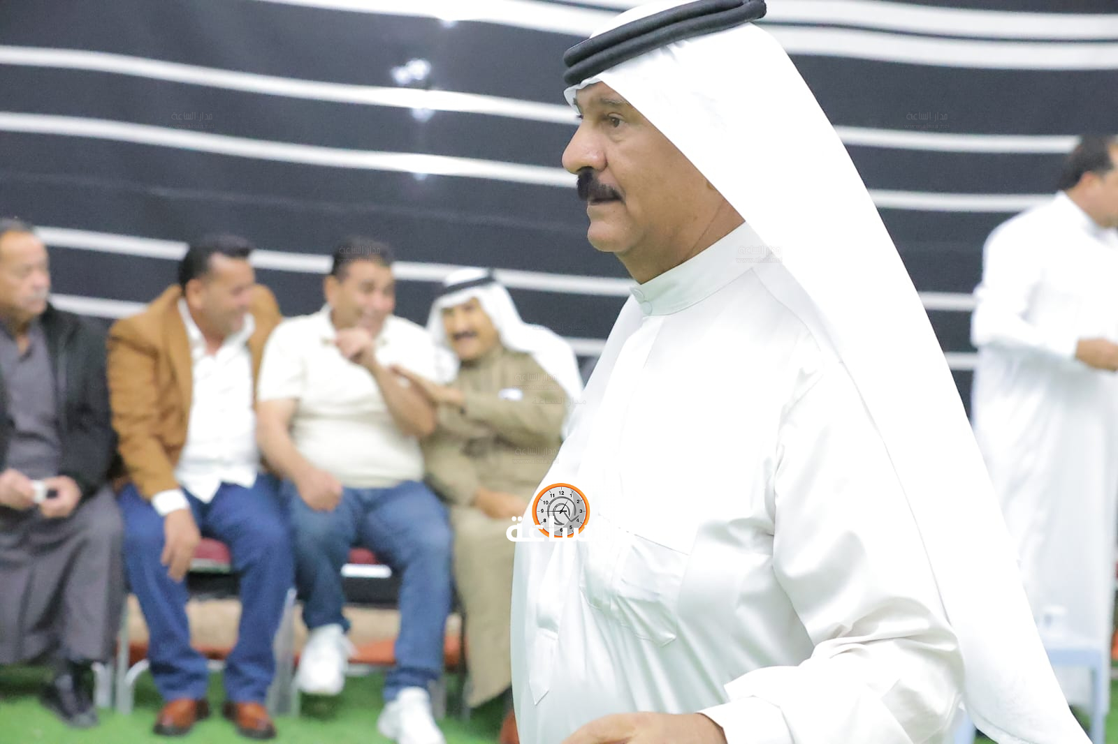 Madar Al-Saa Images 0.587848853362581