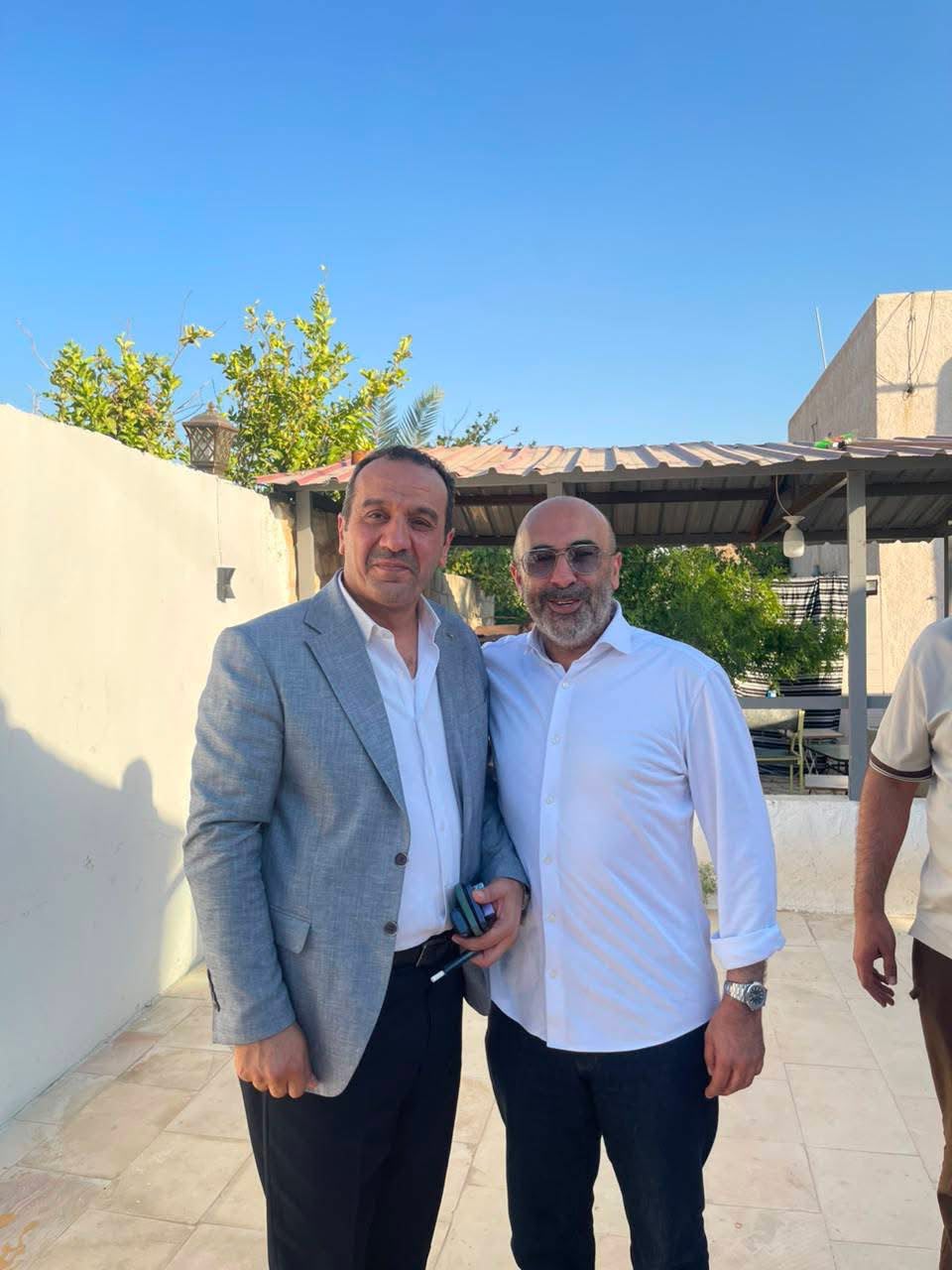 Madar Al-Saa Images 0.4817262026924235