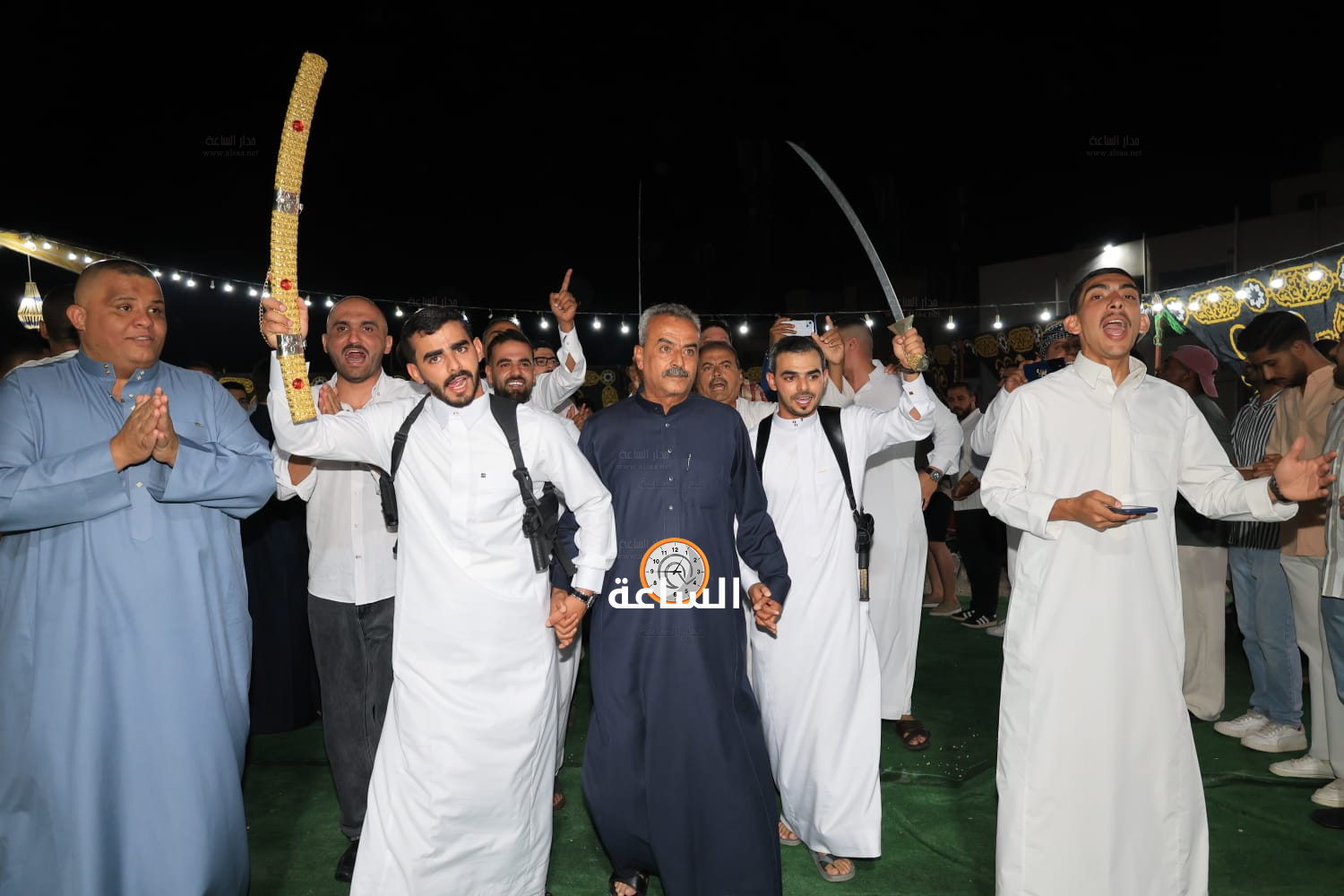 Madar Al-Saa Images 0.20190857532349638