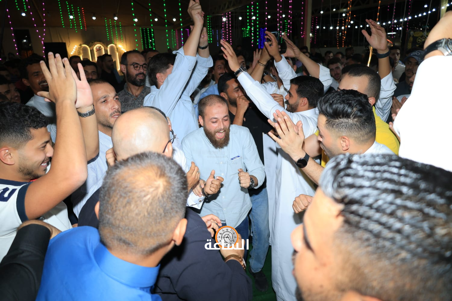 Madar Al-Saa Images 0.49365014319987544