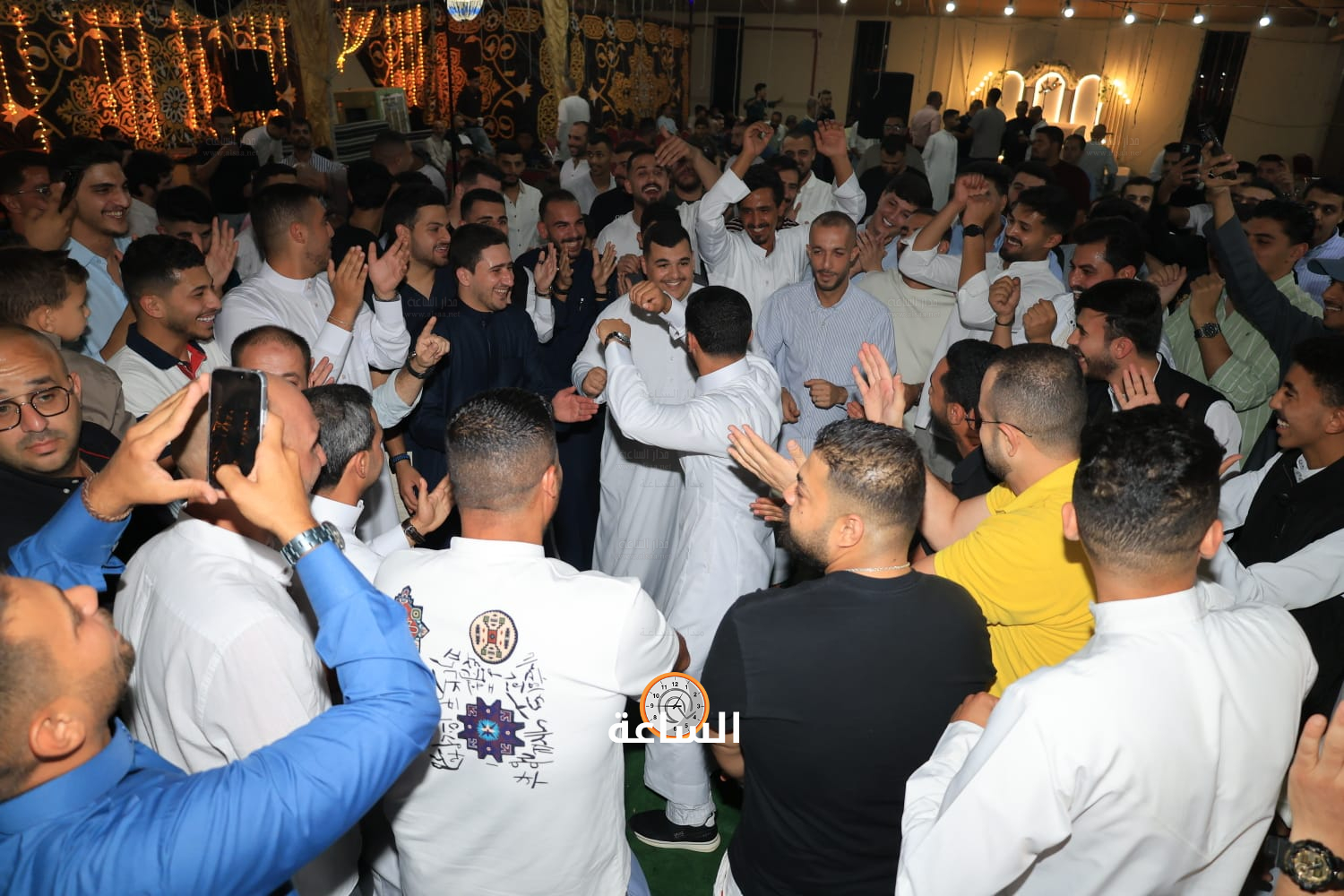 Madar Al-Saa Images 0.8576851100382915