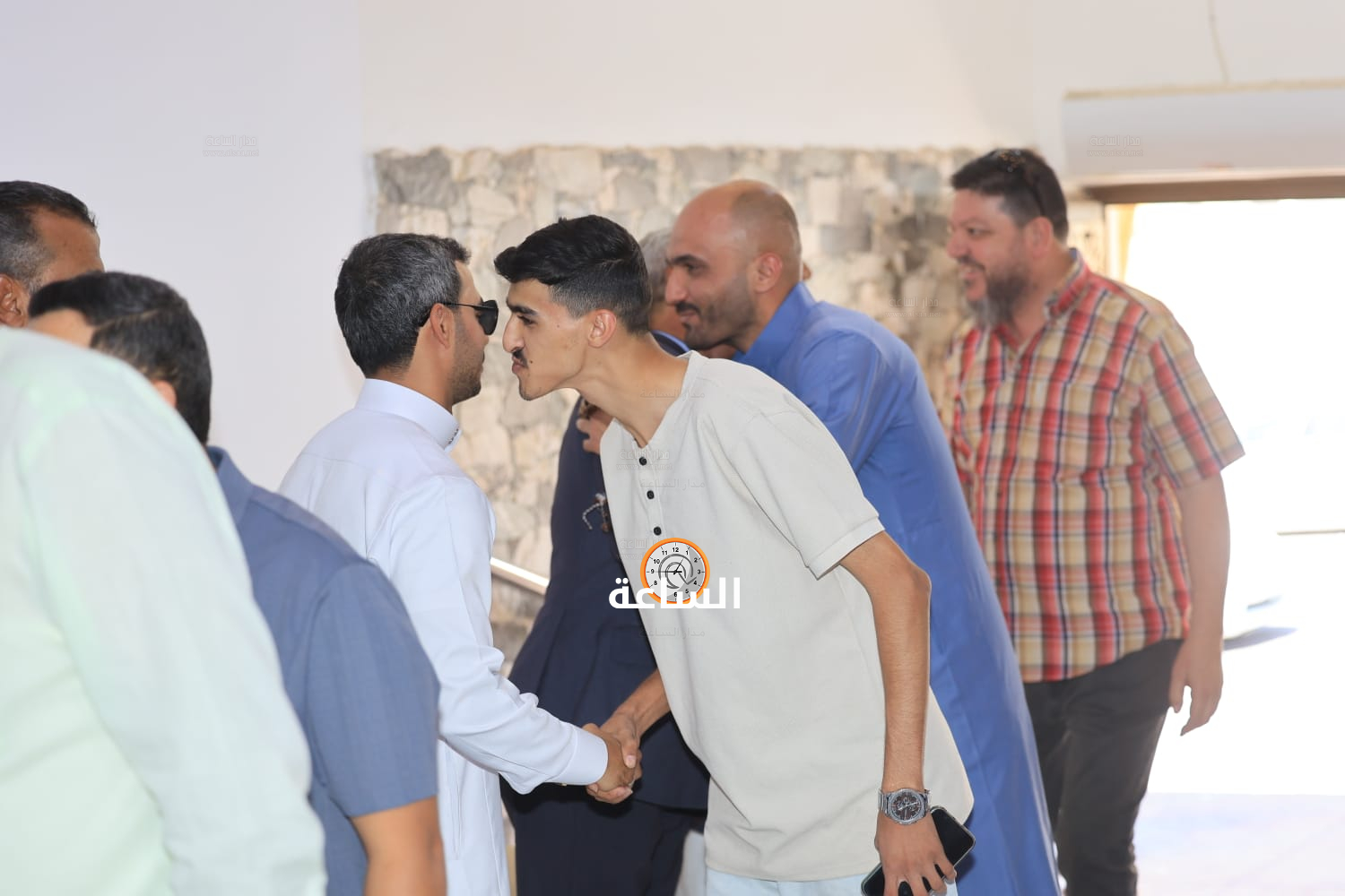 Madar Al-Saa Images 0.9827642644933341