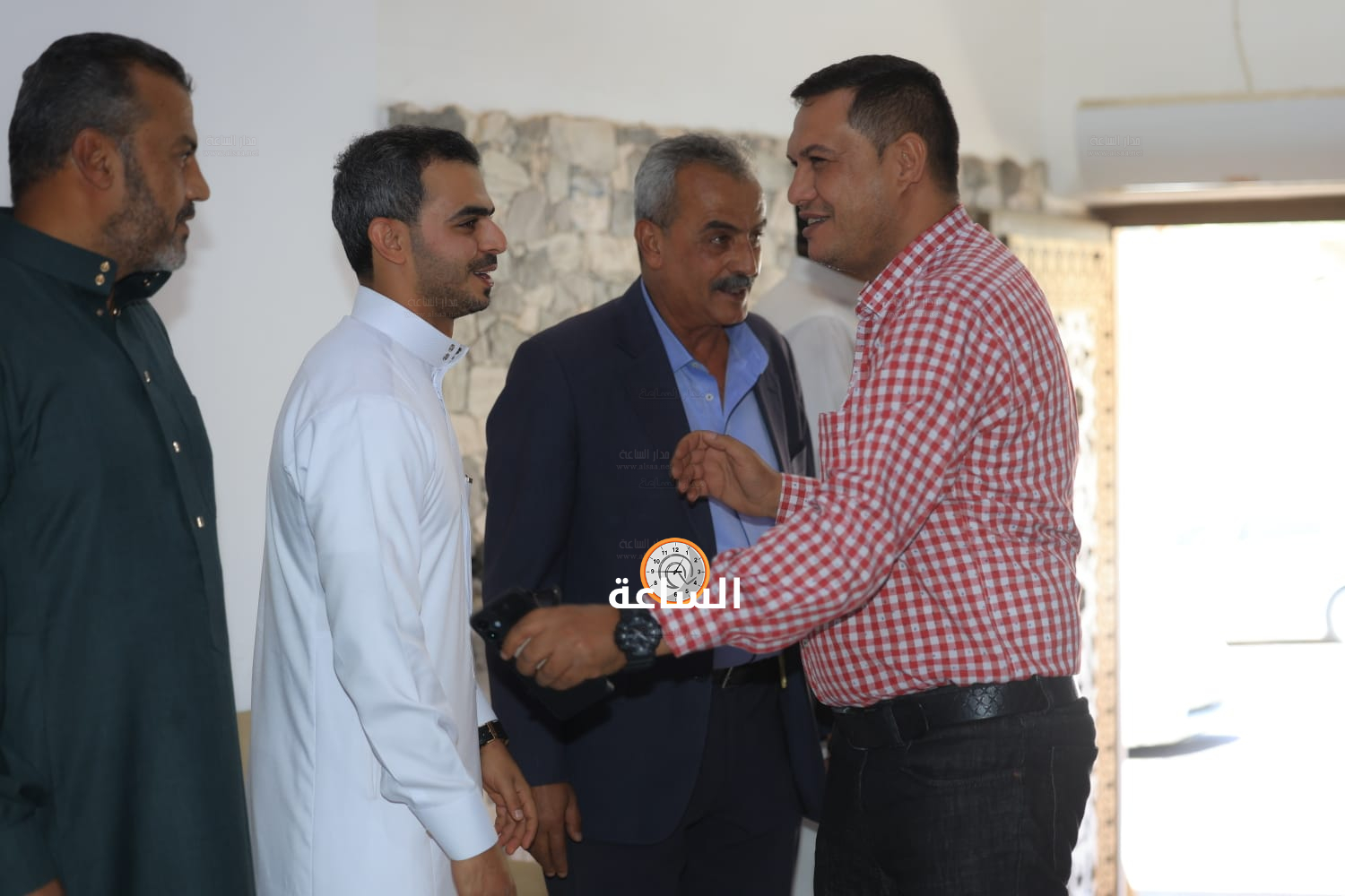 Madar Al-Saa Images 0.2743841257179075