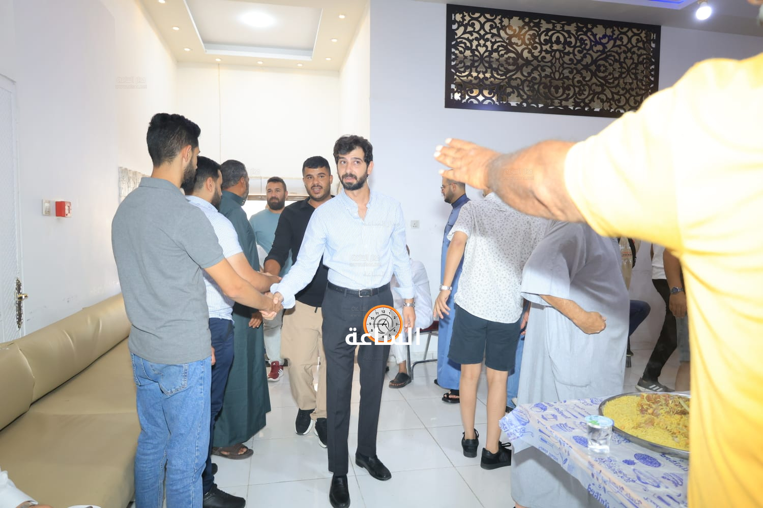 Madar Al-Saa Images 0.8665443642348238