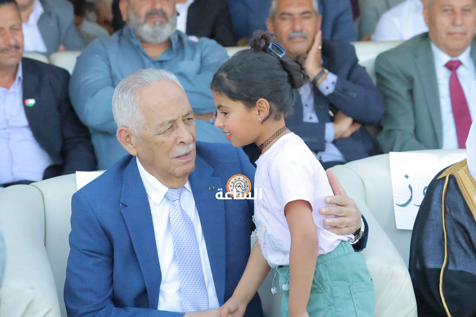 Madar Al-Saa Images 0.41442280406340903