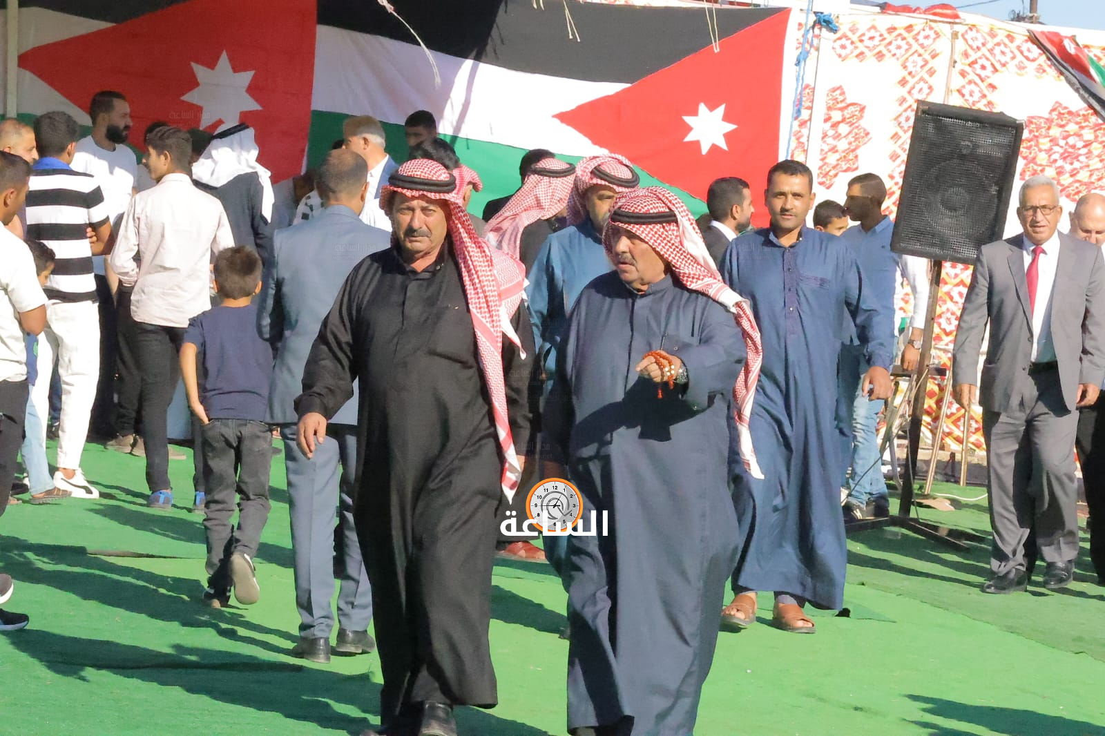 Madar Al-Saa Images 0.439990728373692