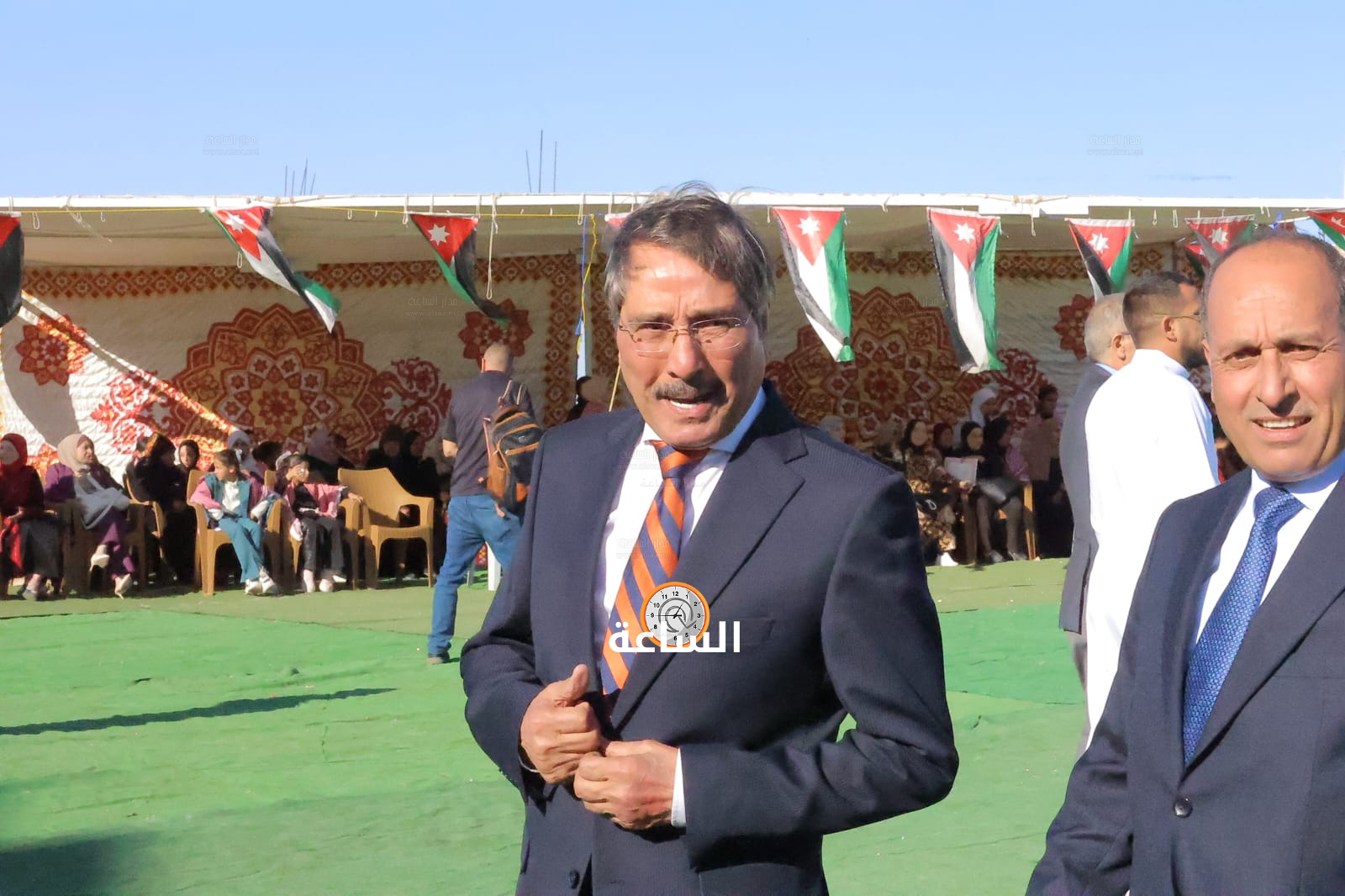 Madar Al-Saa Images 0.19990176350743327