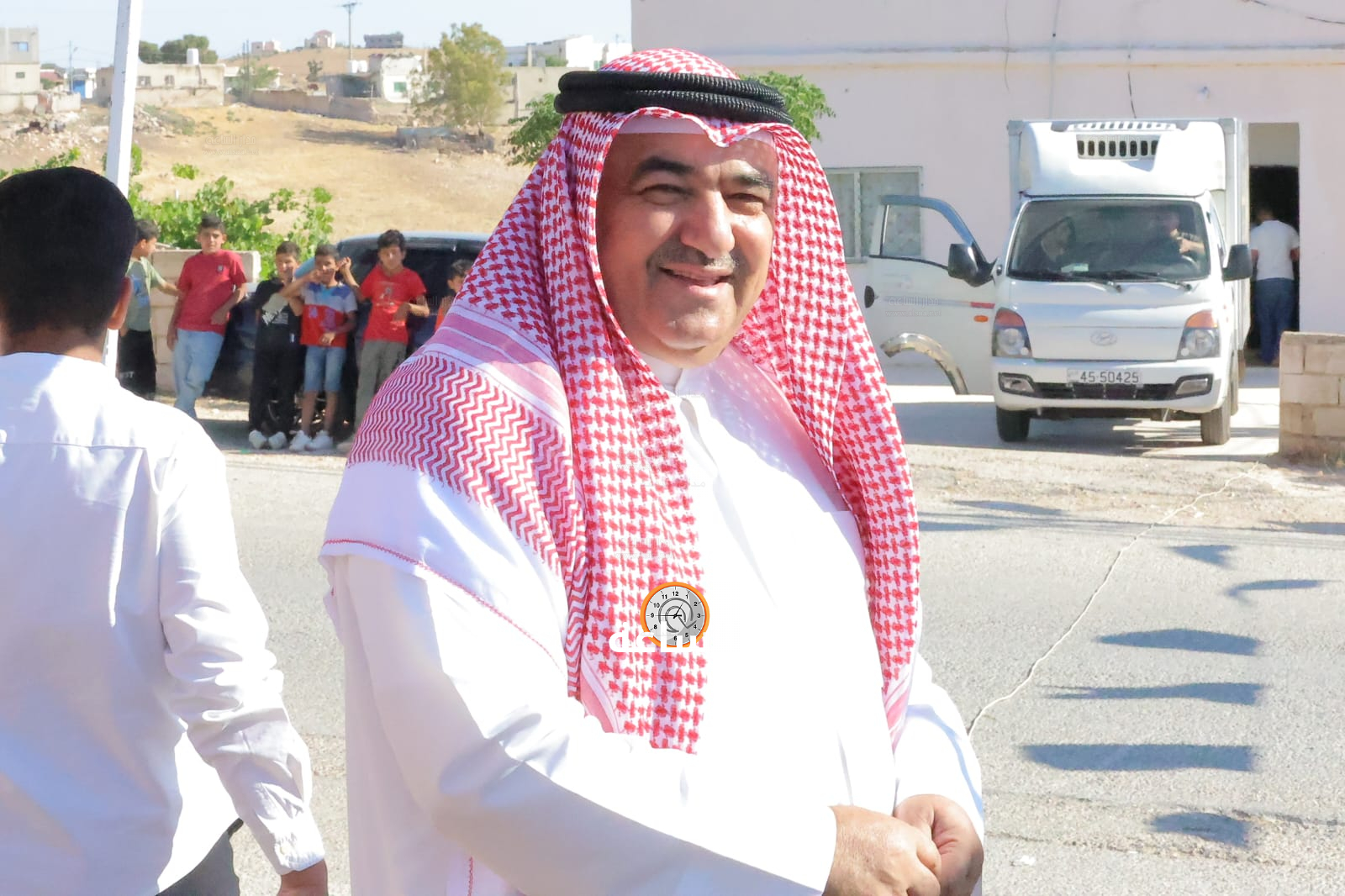 Madar Al-Saa Images 0.9871429441176494