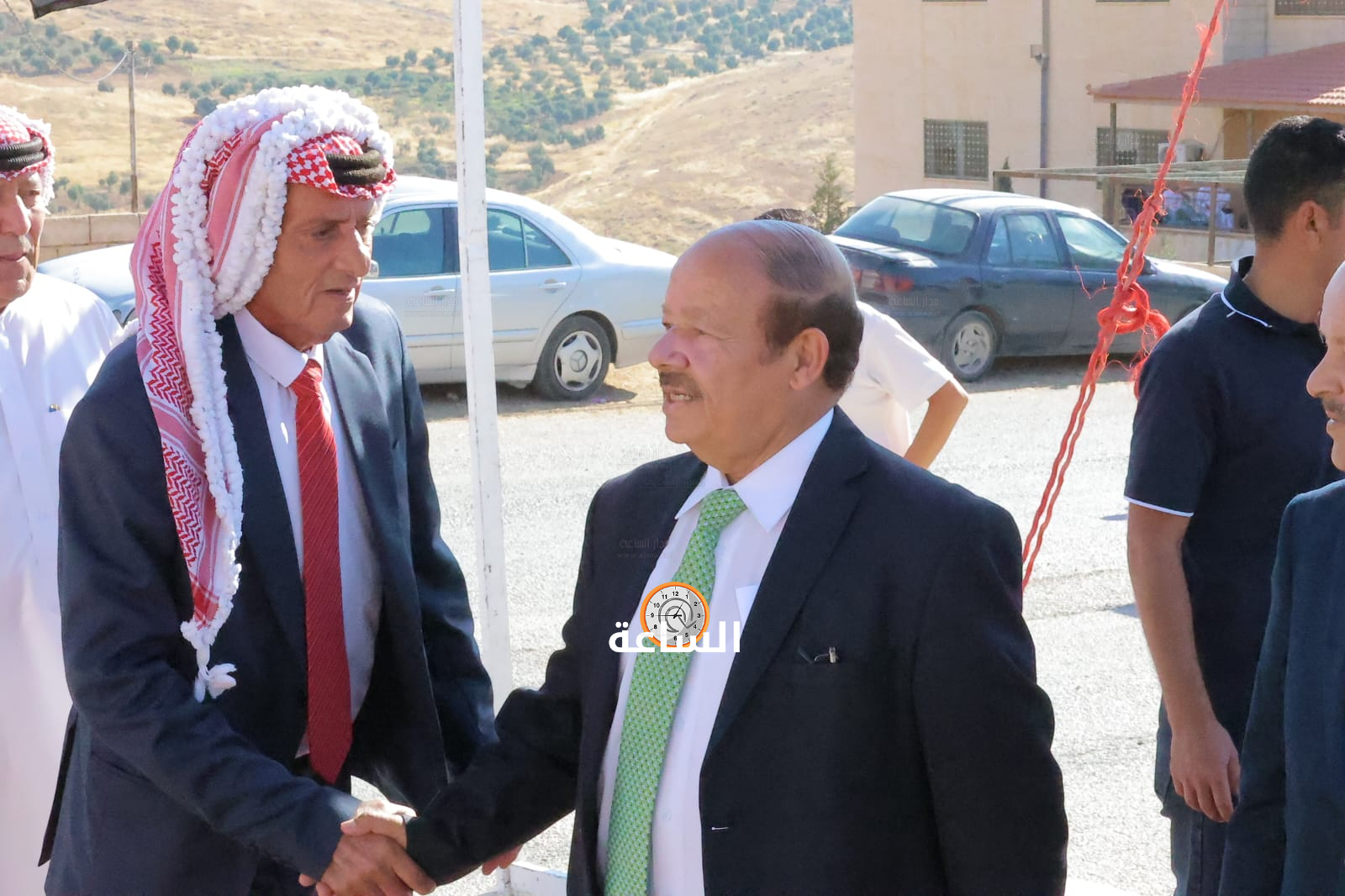 Madar Al-Saa Images 0.46341934274296326