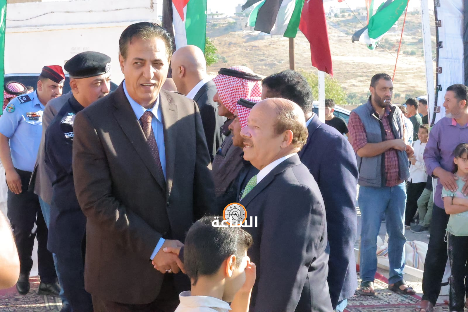 Madar Al-Saa Images 0.05210520795469298