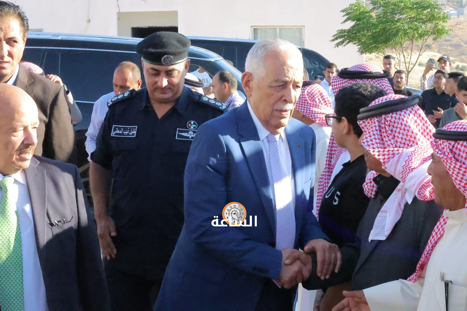 Madar Al-Saa Images 0.04198842364427724
