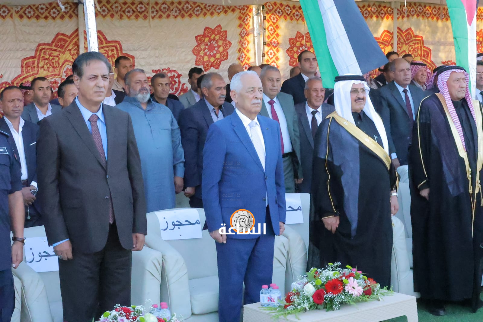 Madar Al-Saa Images 0.44023017087246086