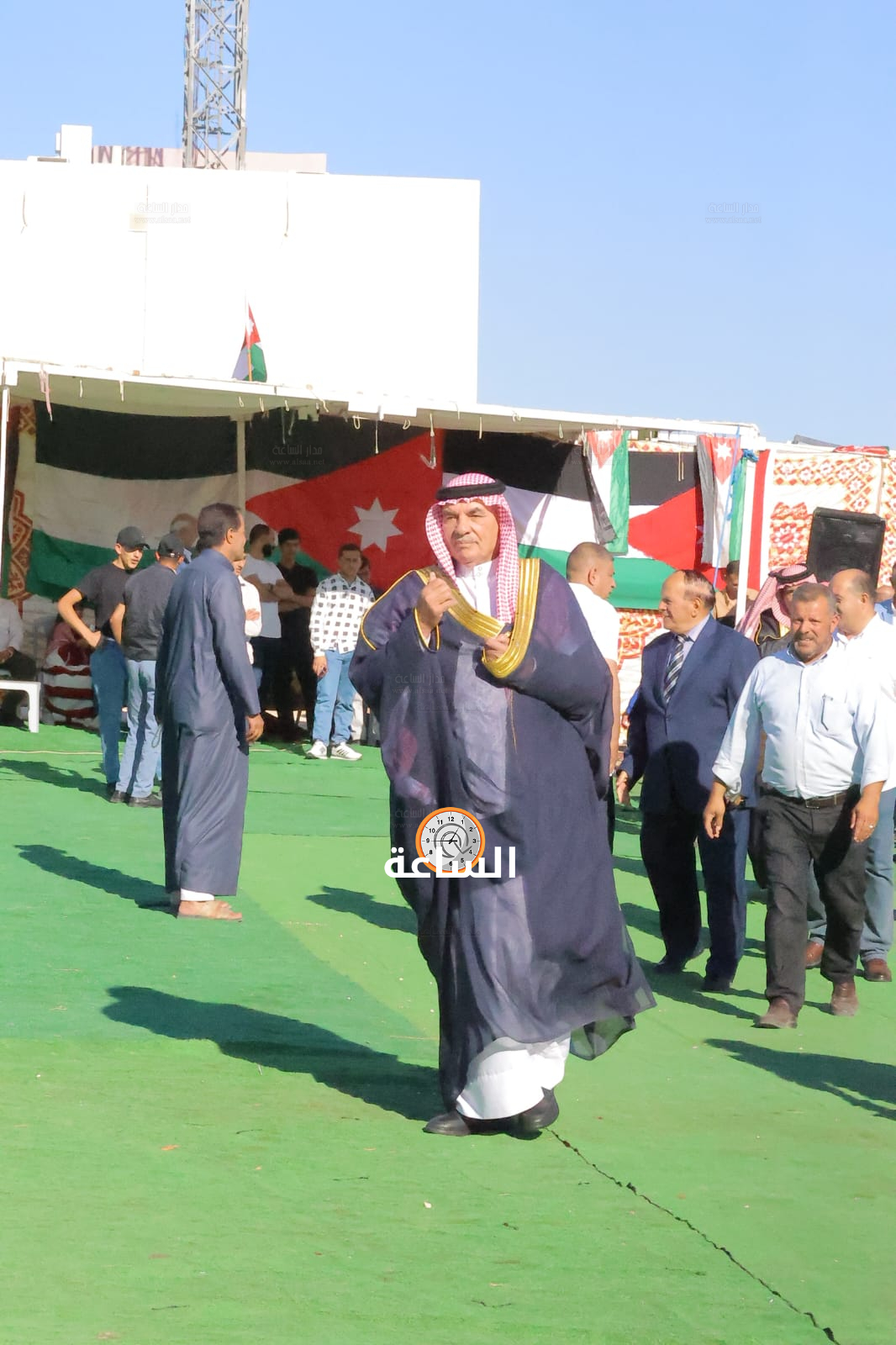 Madar Al-Saa Images 0.8432620506502682