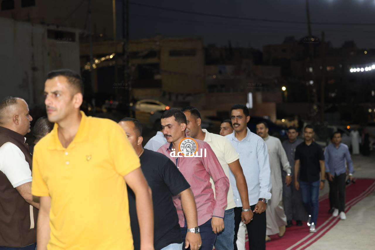 Madar Al-Saa Images 0.7969704128832495