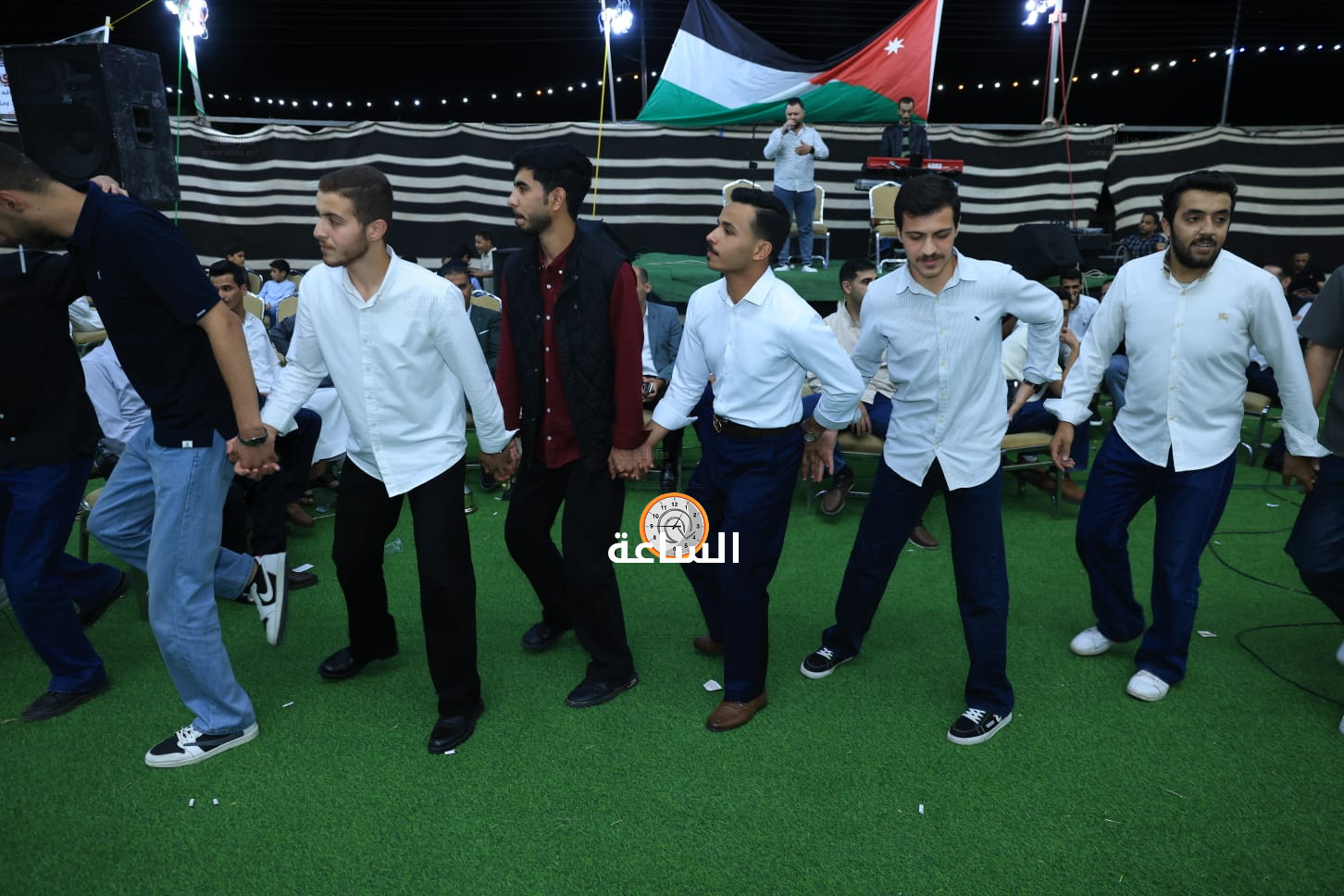 Madar Al-Saa Images 0.6157848531690193