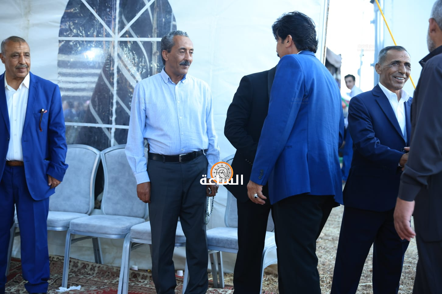 Madar Al-Saa Images 0.8704077607799982