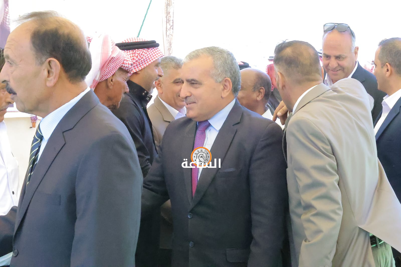 Madar Al-Saa Images 0.9750811812513607