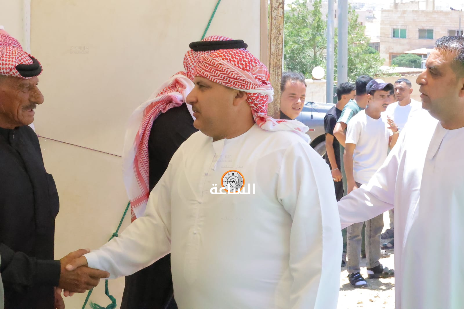Madar Al-Saa Images 0.1368066212702198