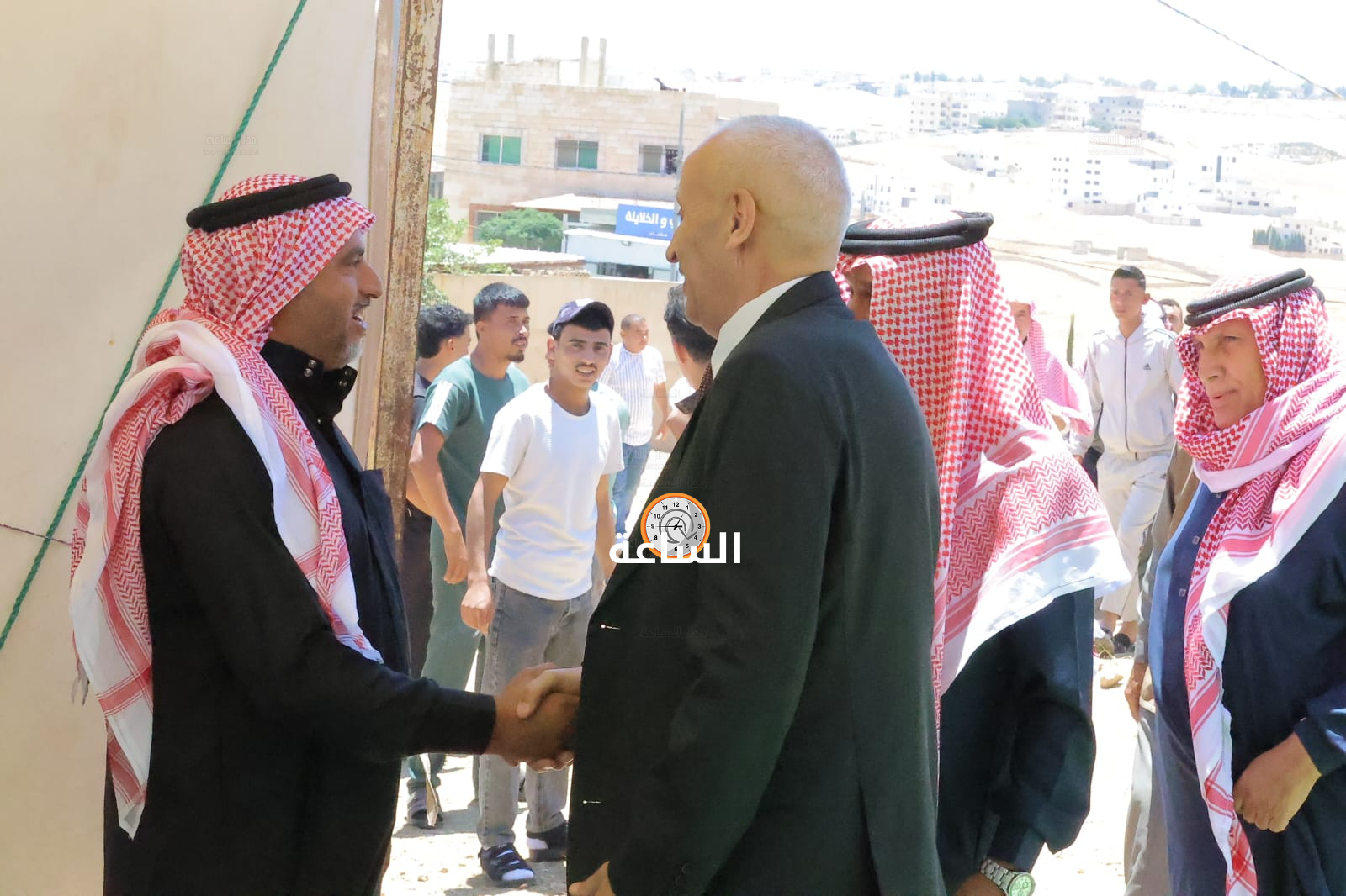 Madar Al-Saa Images 0.9181457868396244