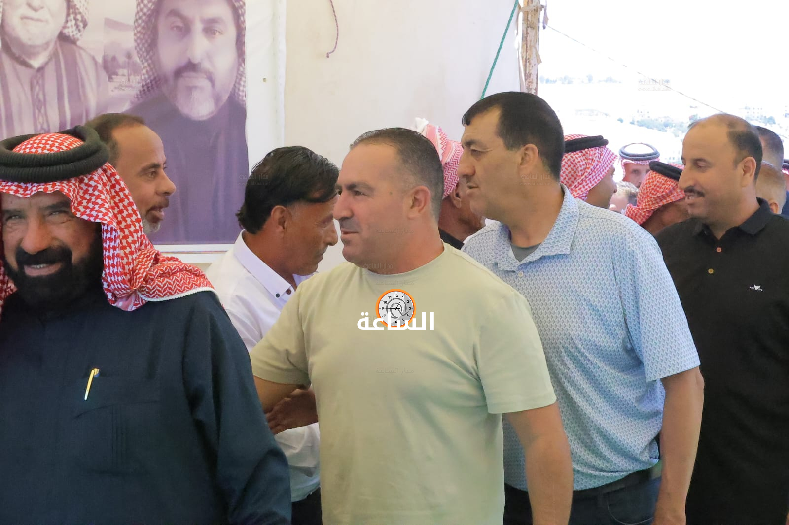 Madar Al-Saa Images 0.8783901209141202