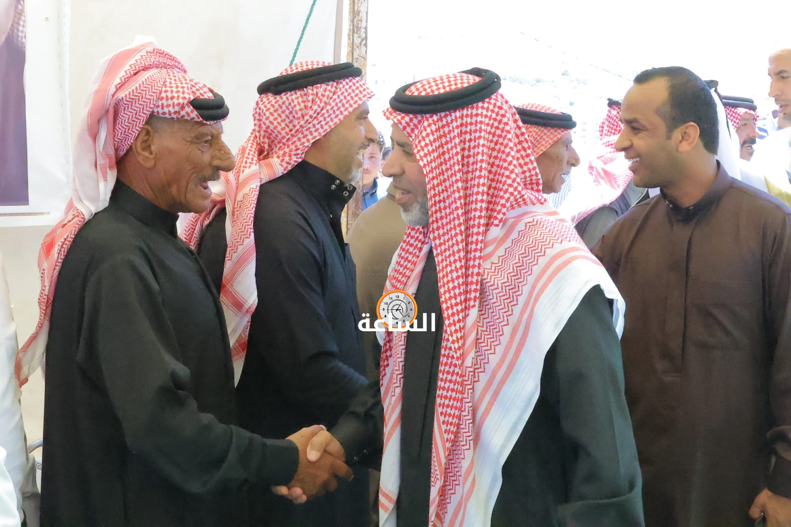 Madar Al-Saa Images 0.9223097349363161