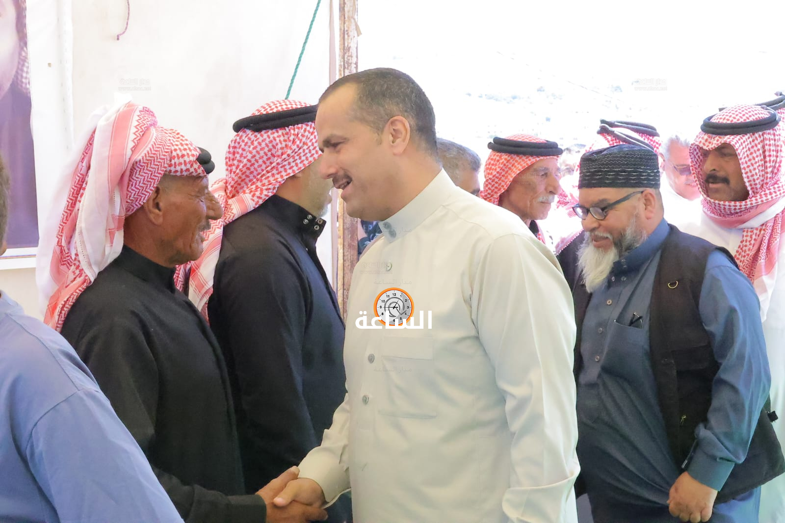 Madar Al-Saa Images 0.8671733539897174