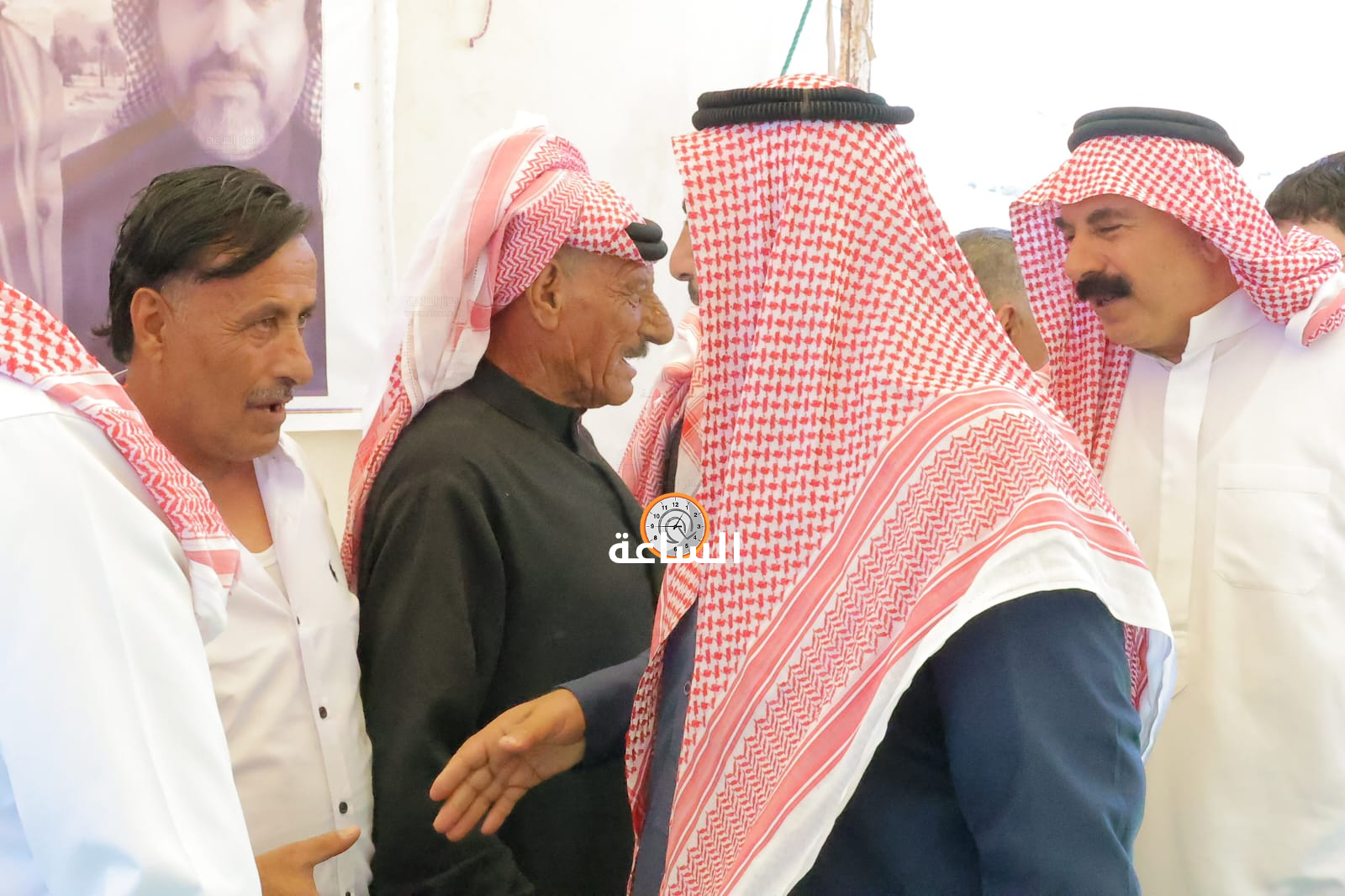 Madar Al-Saa Images 0.3885978235320514