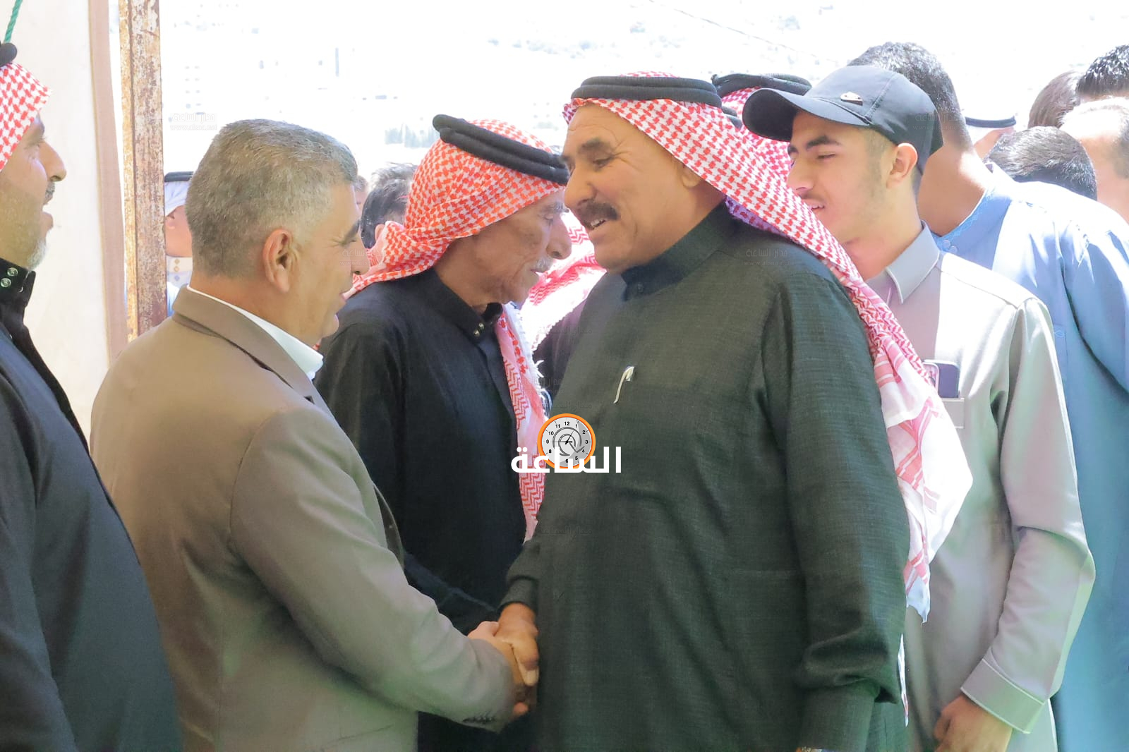 Madar Al-Saa Images 0.9553987860267138